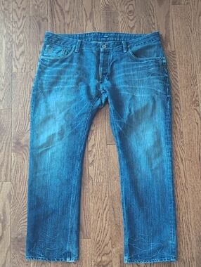 G-Star Men's Straight Jeans in Medium Blue Wash